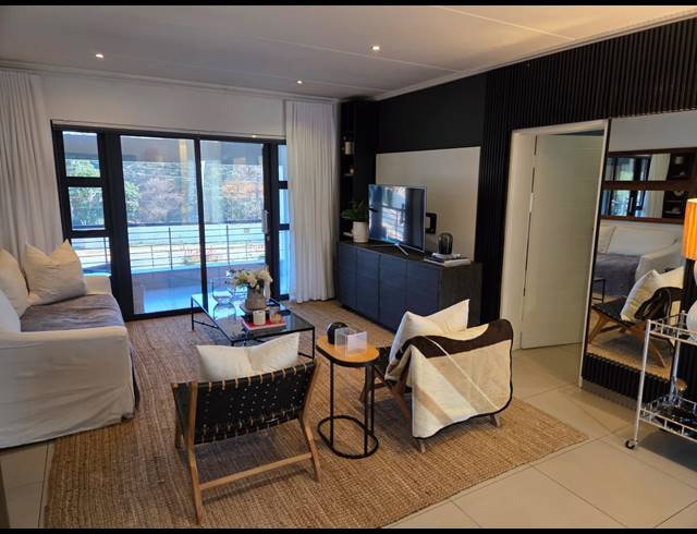2 BEDROOM FLAT TO LET IN MORNINGSIDE